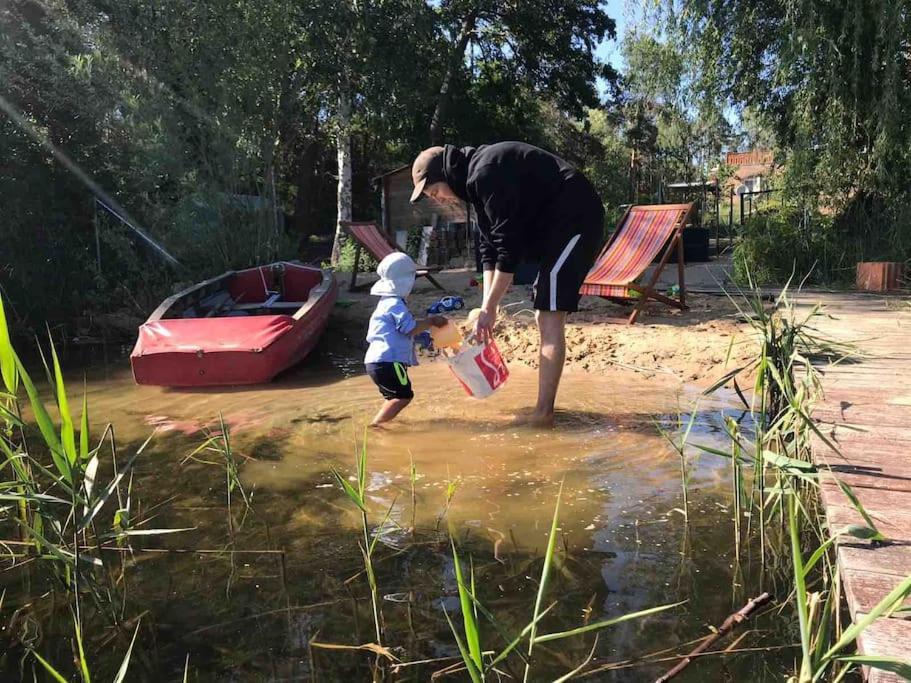 Seeblick Eins Im Waldschloesschen Wendisch Rietz Eksteriør billede
